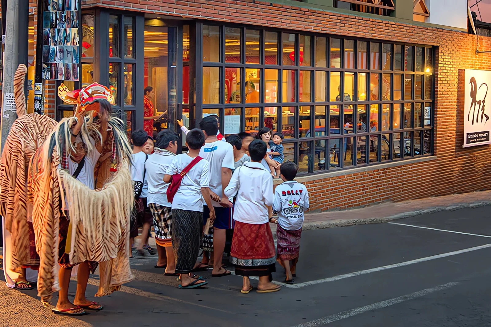 Ambiance of Golden Monkey